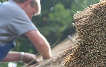 professional Radcliffe On Trent thatchers